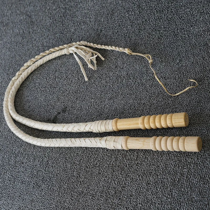 Fouet de dressage en cuir véri - Leatherwork Training avis et prix