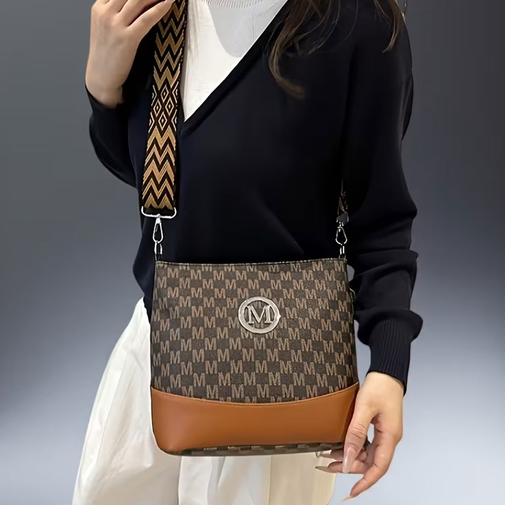 Sac fourre-tout à bandoulière  - Leatherwork Essentials avis et prix