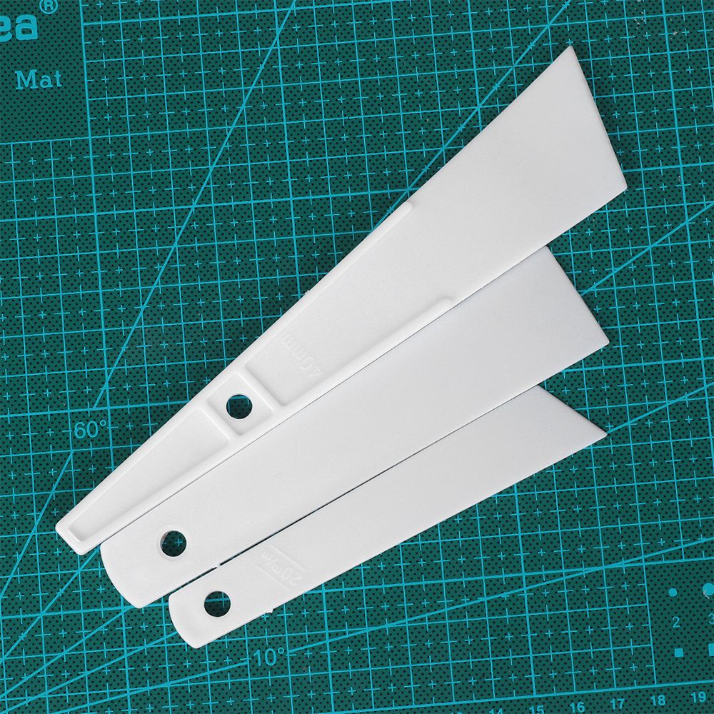Grattoir en plastique pour cui - Leatherwork Craft avis et prix